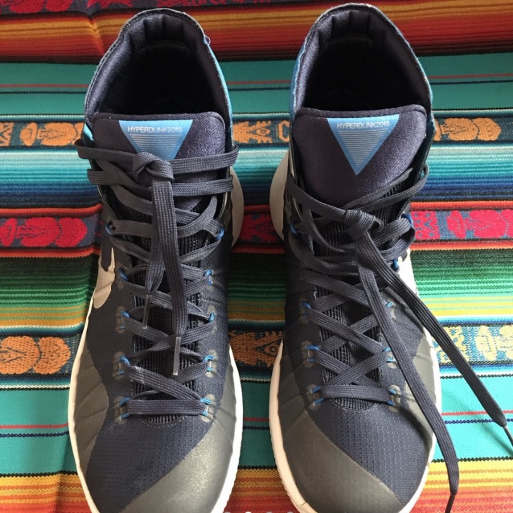 Women’s Nike hyper dunk 2015